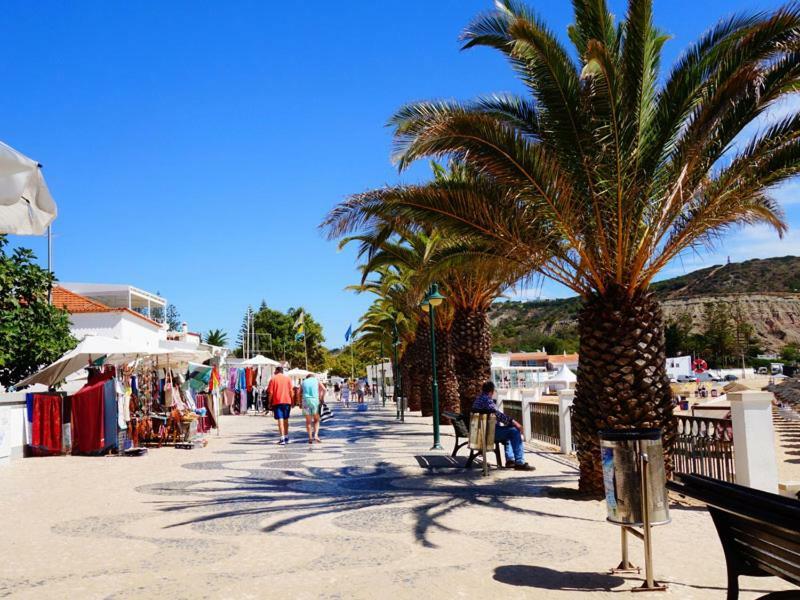 Chiquita Place, Praia Da Luz Bagian luar foto